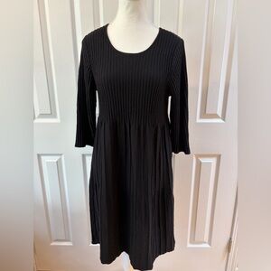 Eileen Fisher Black Wool Rib Release Pleat Washable Dress Size L